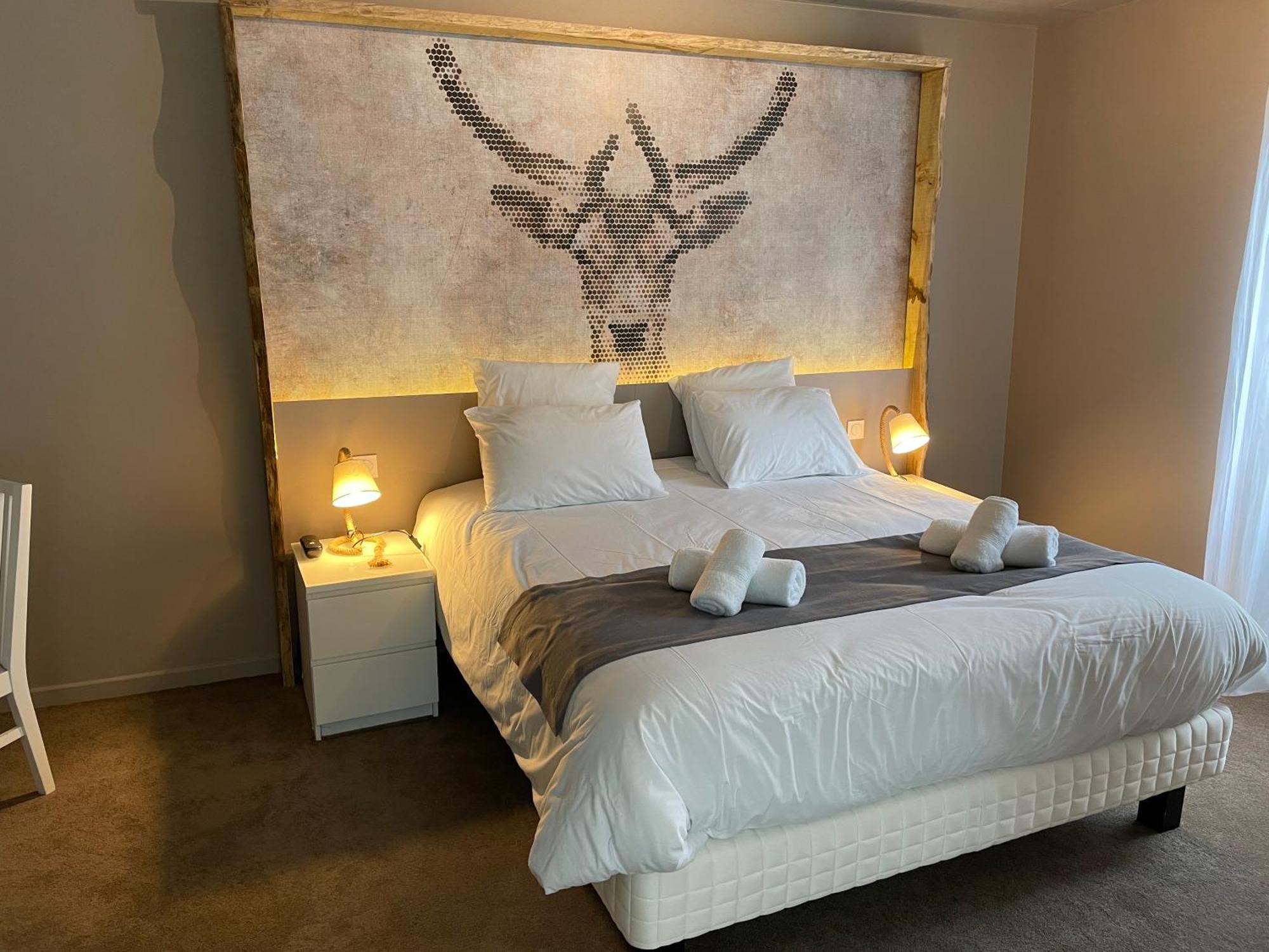 Hotel Le Troncais Saint-Bonnet-Tronçais Zewnętrze zdjęcie