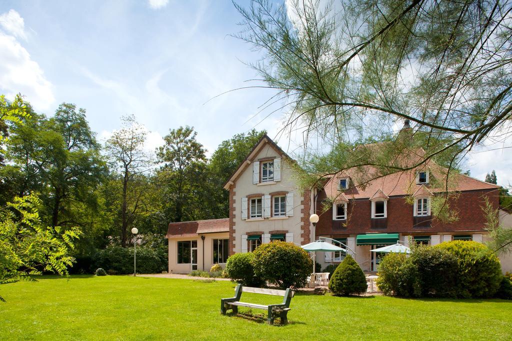 Hotel Le Troncais Saint-Bonnet-Tronçais Zewnętrze zdjęcie